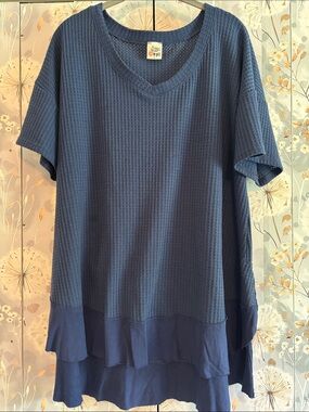 The ZigZag Stripe Navy Waffle Knit High Low top